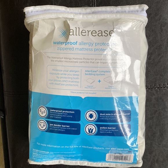 Allerease zippered mattress protector twin - Picture 2 of 4